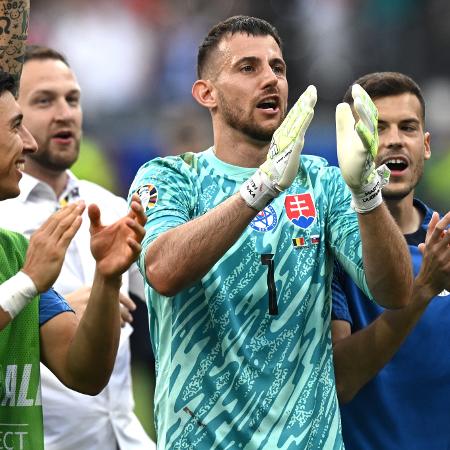 Martin Dubravka, goleiro da Eslováquia, após jogo contra a Bélgica na Eurocopa 2024 Martin Dubravka, goleiro da Eslováquia, após jogo contra a Bélgica na Eurocopa 2024