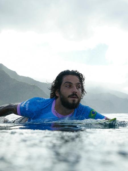 Surfista brasileiro Filipe Toledo na disputa dos Jogos Olímpicos de Paris 2024