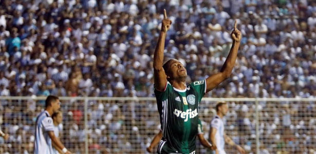 Keno é reforço do Palmeiras que mais irrita a diretoria do Santos nos bastidores - Sol Almidez/Reuters