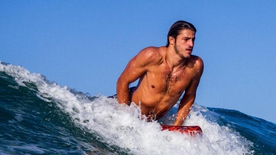 Caio Vaz, surfista bicampeão mundial de stand up paddle - Divulgação