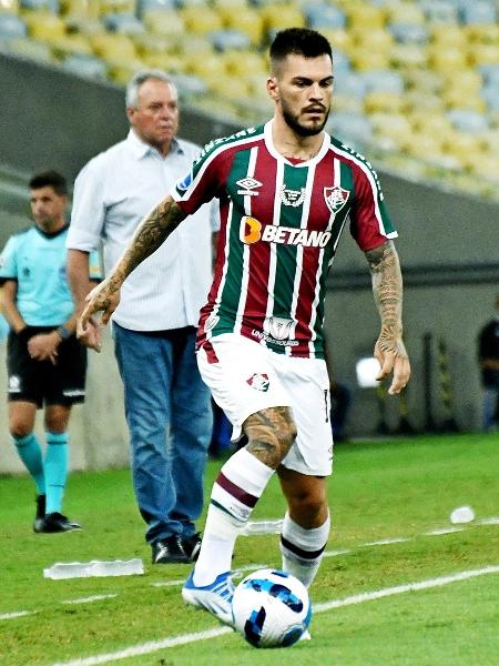 Nathan, meia do Fluminense, no duelo com o Unión Santa Fe, pela Copa Sul-Americana - Mailson Santana/Fluminense FC