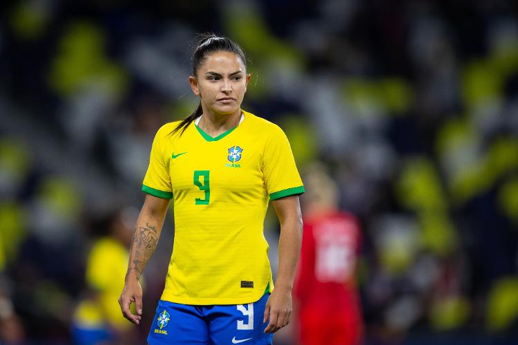 Debinha, atacante da seleção brasileira feminina