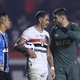 Pênalti em Luciano é parecido com o de Vitor Roque? Colunistas debatem