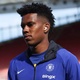 Est&ecirc;v&atilde;o cai no esquecimento e joga menos at&eacute; que goleiro reserva do Chelsea
