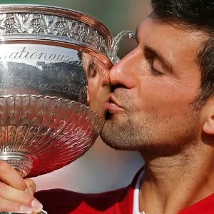 Bem-humorado, Djokovic se derrete em elogios a Guga - ESPN