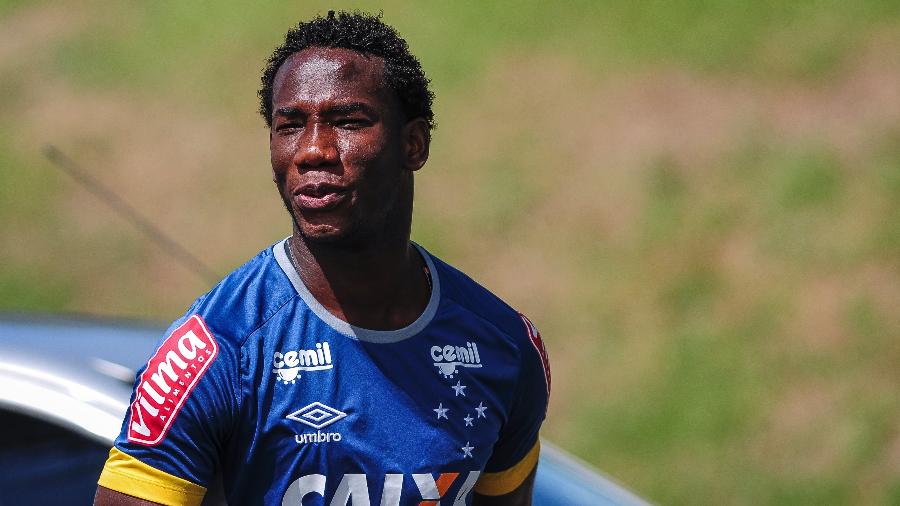 Kunty Caicedo, zagueiro do Cruzeiro - Washington Alves / Cruzeiro