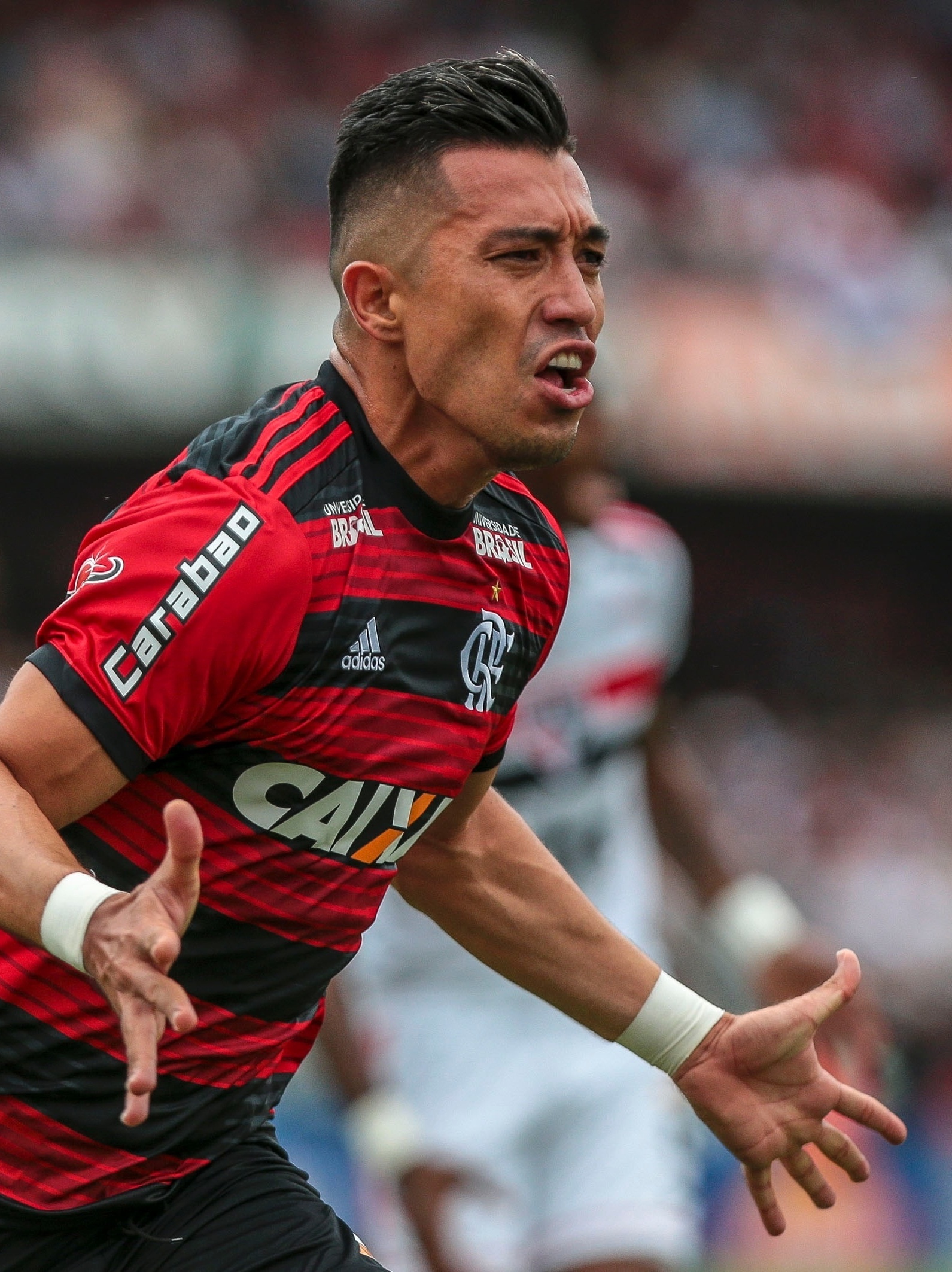 Flamengo acerta com rival e fecha contratação de novo jogador