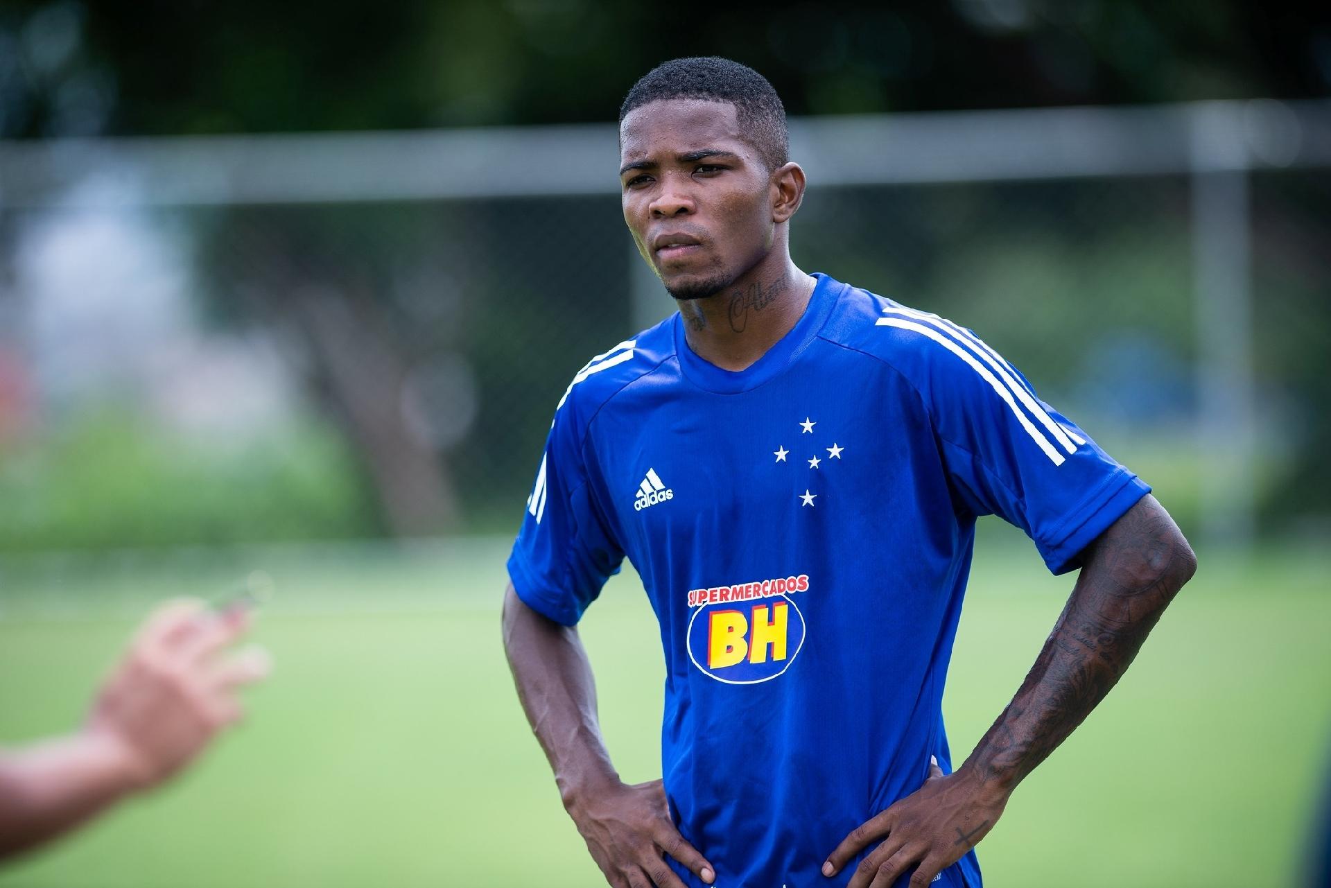 Alvo do Verdão: Diretoria analisa investir em Cacá, do Cruzeiro