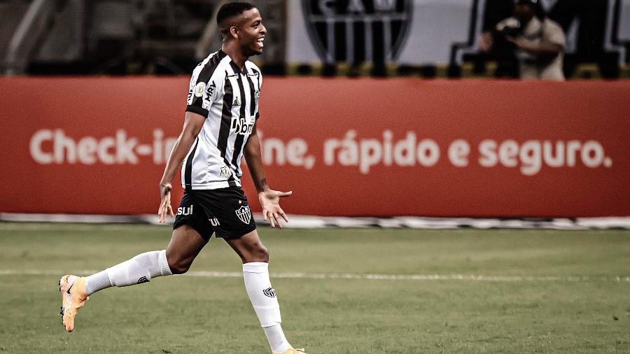 Keno comemora gol marcado contra o Grêmio  - Marcelo Alvarenga/ Foto FC / UOL