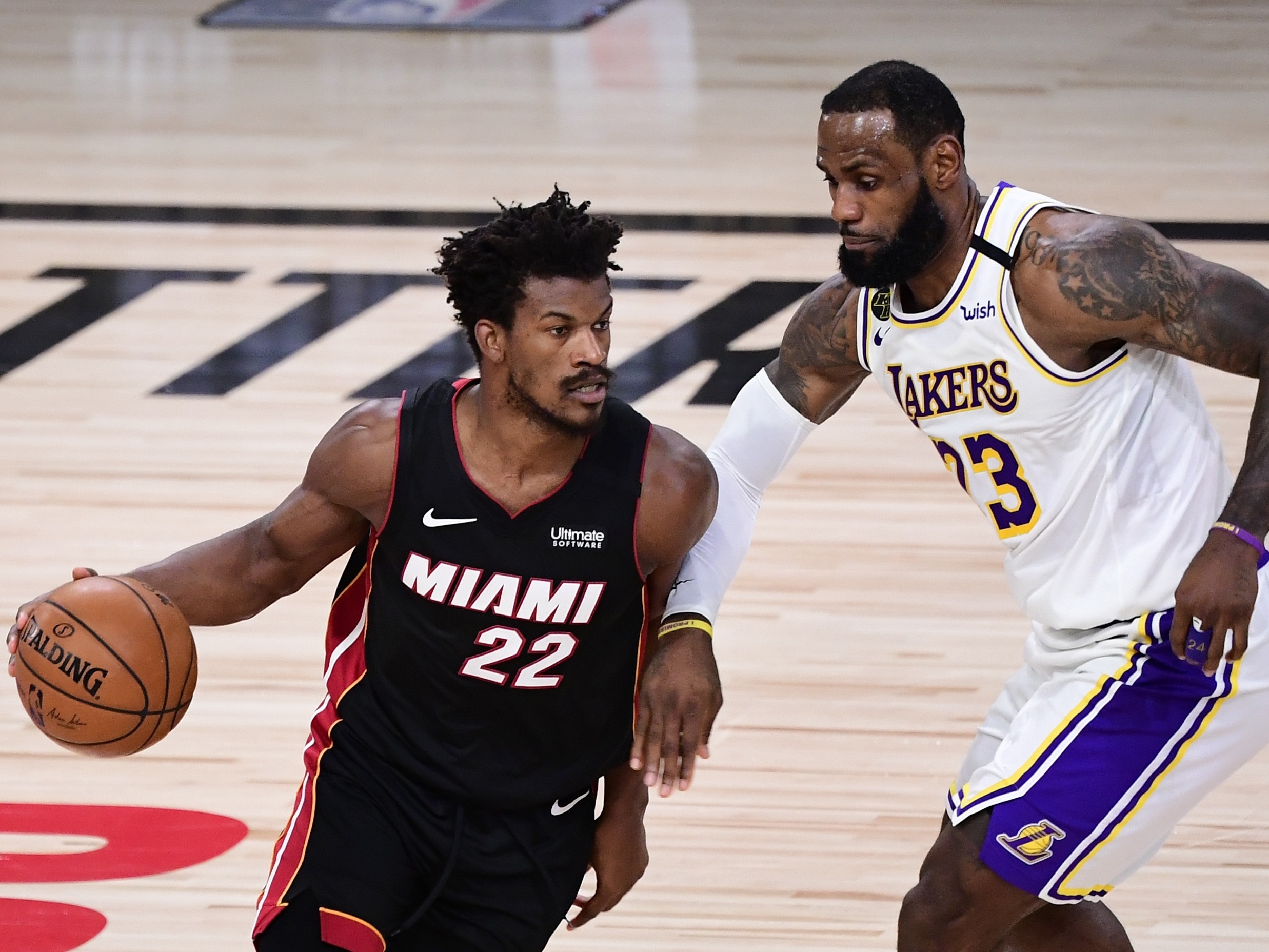 NBA: LeBron James faz alerta ao Lakers rumo ao terceiro jogo