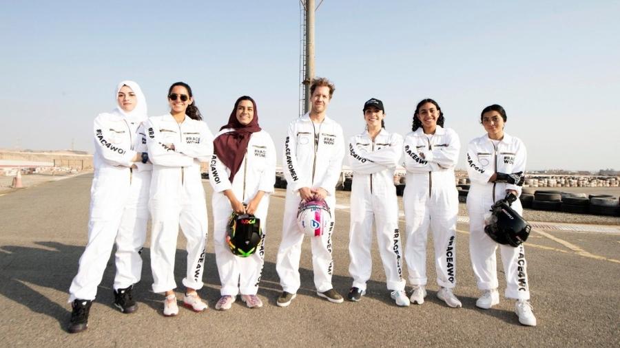 Sebastian Vettel promoveu evento de kart para mulheres na Arábia Saudita - Divulgação