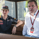 Pai de Max Verstappen sofre acidente impressionante no Rali da Val&ocirc;nia