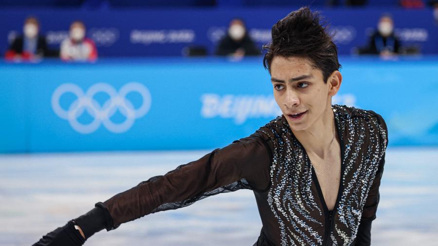 10.2.22 - Donovan Carrillo, patinador artistico mexicano, se apresenta nas Olimpíadas de Inverno de Pequim - Annice Lyn/Getty Images