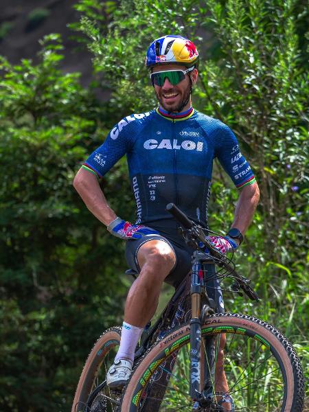Henrique Avancini, principal ciclista brasileiro, competirá com bike da Caloi - Felipe Almeida/Divulgação