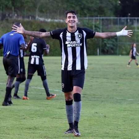 Diego Abreu marcou três gols na impiedosa goleada do Botafogo por 9 a 0 sobre o Boavista no Estadual sub-20 - Henrique Lima / BFR