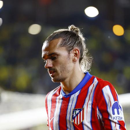 O atacante Antoine Griezmann, do Atlético de Madri, depois de derrota para o Las Palmas pelo Campeonato Espanhol. O atacante Antoine Griezmann, do Atlético de Madri, depois de derrota para o Las Palmas pelo Campeonato Espanhol.