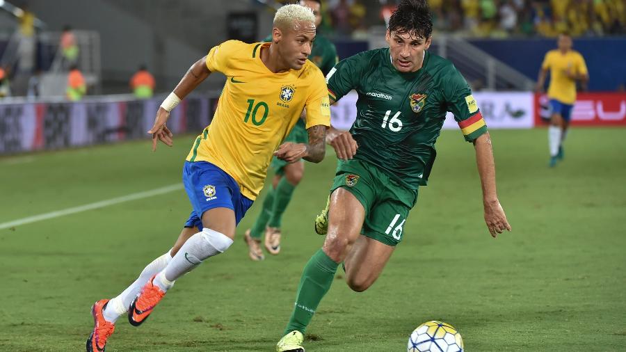 Neymar durante jogo contra a Bolívia, em Natal - Nelson Almeida/AFP