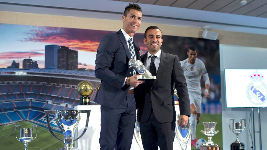 Cristiano Ronaldo ao lado de seu agente, o empresário Jorge Mendes - Gonzalo Arroyo Moreno/Getty Images
