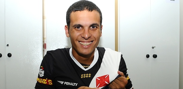 Lateral esquerdo Ramon atuou no Vasco de 2009 até 2011 e pode retornar neste ano - Marcelo Sadio / Flickr do Vasco