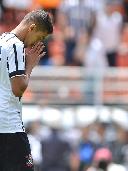 Matheus Pereira lamenta pênalti perdido na final da Copa SP de 2016 - Mauro Horita/AGIF