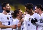 Griezmann marca e França vence a Bósnia nas Eliminatórias Europeias - FRANCK FIFE/AFP
