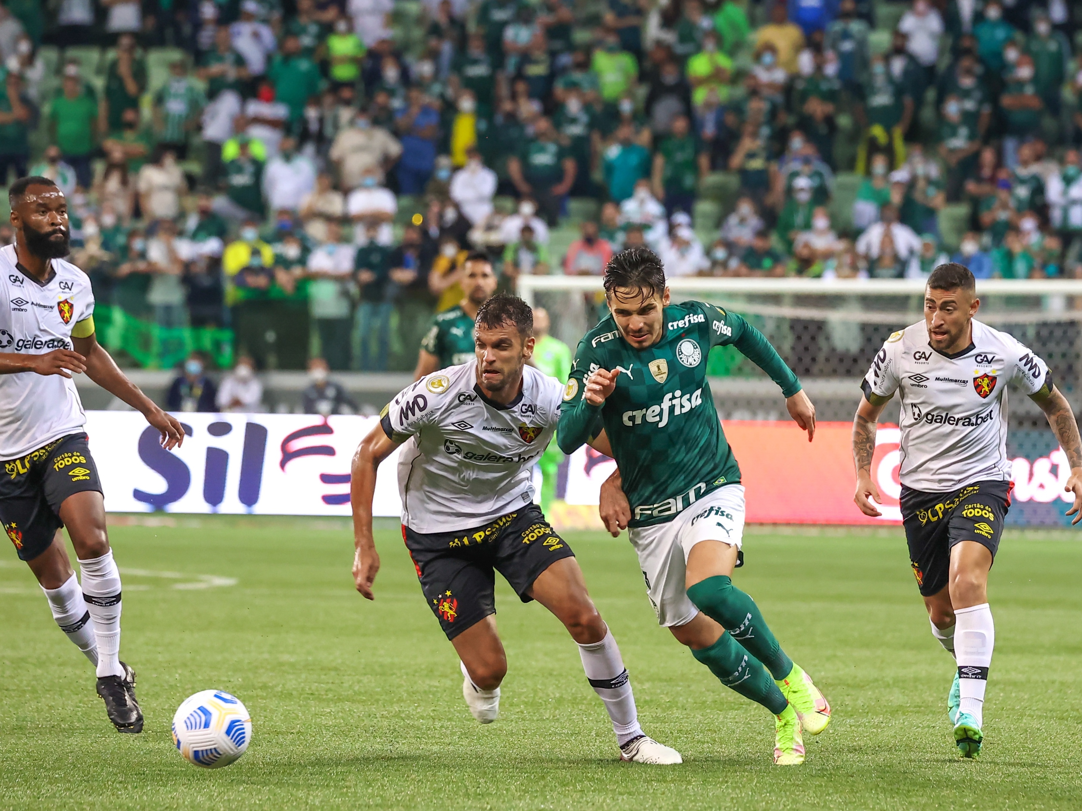 Palmeiras começou prendendo mais de um terço dos jogos em casa no Brasileirão 