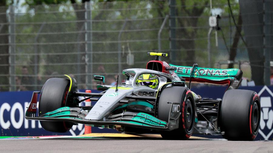 Lewis Hamilton ficou em 14º no sprint do GP da Emilia-Romagna, em Ímola, na Itália - Divulgação/Mercedes
