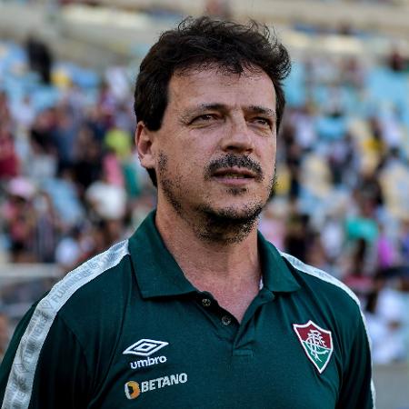 Fernando Diniz, técnico do Fluminense, durante jogo contra o São Paulo, válido pelo Campeonato Brasileiro - Thiago Ribeiro/AGIF