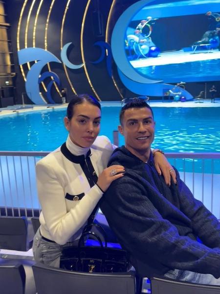 Cristiano Ronaldo curtiu dia de turista na Arábia Saudita ao lado de Georgina Rodríguez - Reprodução