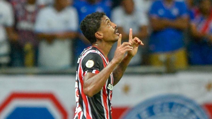 Luiz Gustavo fez 46 jogos oficiais e marcou cinco gols pelo São Paulo em 2024