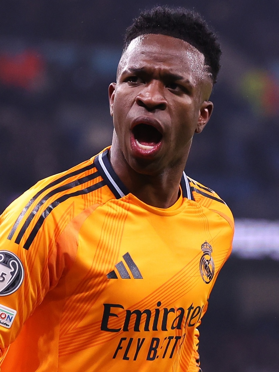Vini e Flamengo provocam City após classificação do Real na Champions