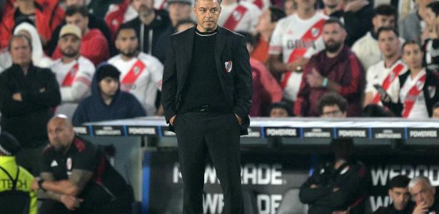 Gallardo admite domínio do Palmeiras, mas avisa: 'gol nos deixa vivos'