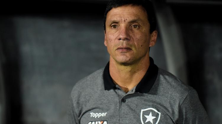 Zé Ricardo no comando do Botafogo - Thiago Ribeiro/AGIF - Thiago Ribeiro/AGIF