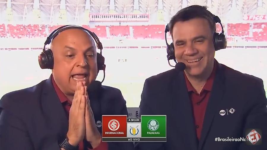 André Henning e Mauro Beting durante transmissão de Internacional e Palmeiras pelo Campeonato Brasileiro na TNT - Reprodução