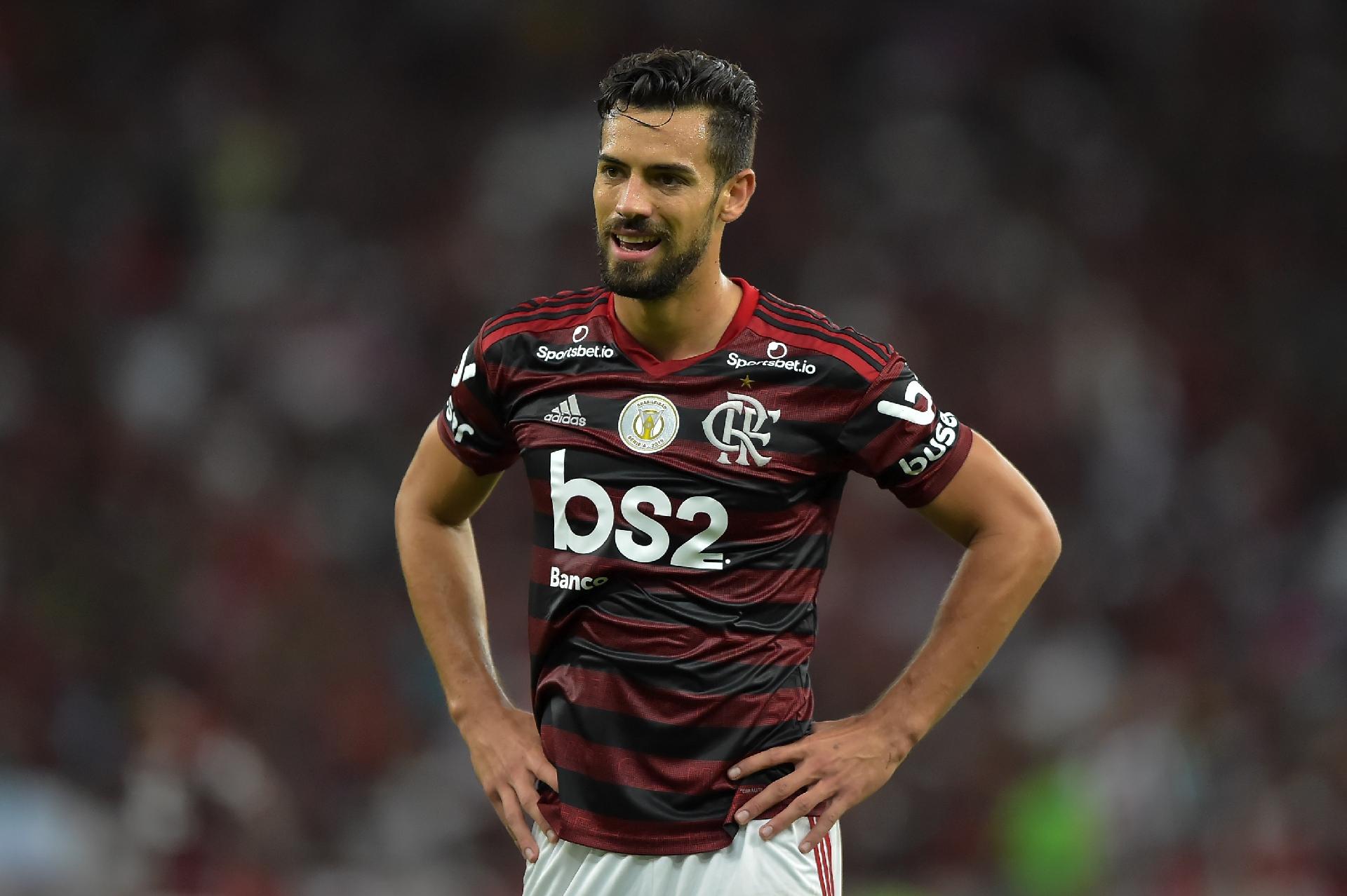 Flamengo: Marí e Vitinho são poupados de jogo contra o Grêmio