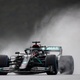 Lewis Hamilton, da Mercedes, participa sob chuva de treino classificatório para o GP da Estíria de Fórmula 1 - Mark Thompson/Pool via REUTERS