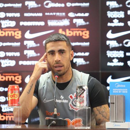 Gabriel, volante do Corinthians, durante entrevista coletiva - Rodrigo Coca/Agência Corinthians