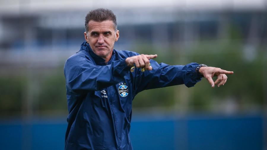 Vagner Mancini, técnico do Grêmio, em seu primeiro treinamento - Lucas Uebel/Grêmio
