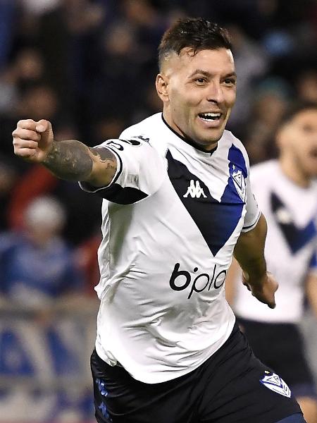 Lucas Janson, meia-atacante do Vélez, foi um dos destaques estrangeiros da Libertadores - Marcelo Endelli/Getty Images