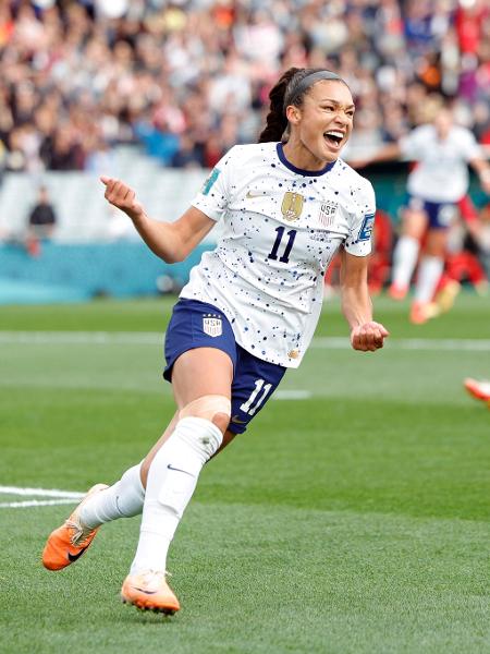 Sophia Smith, dos EUA, marcou dois gols e deu uma assistência na partida contra o Vietnã na Copa feminina
