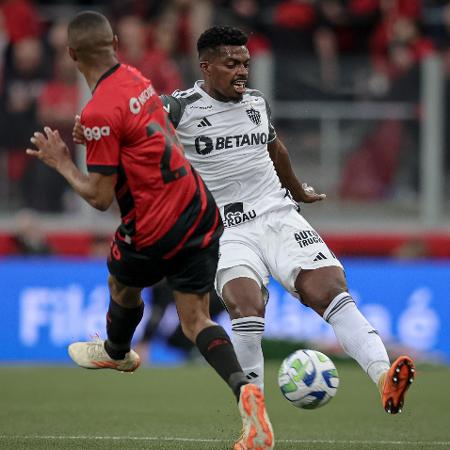  Athletico x Atlético-MG se enfrentam em jogo atrasado da 19ª rodada