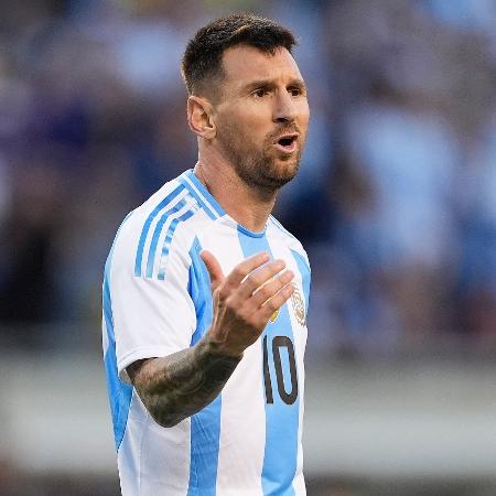 Lionel Messi durante amistoso da Argentina contra o Equador