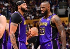 NBA: Anthony Davis marca 35 pontos e lidera virada dos Lakers sobre os Suns - Adam Pantozzi/NBAE