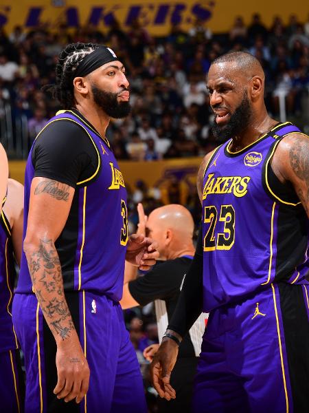 Anthony Davis e LeBron James assumem responsabilidade pelas derrotas do Lakers.