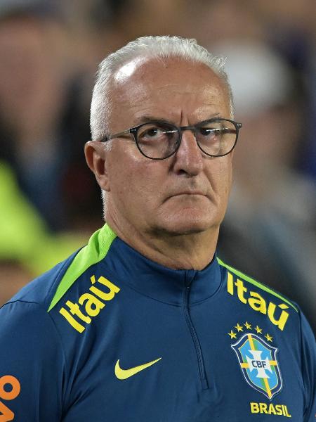 Dorival Junior, técnico do Brasil, durante jogo contra a Argentina nas Eliminatórias Dorival Junior, técnico do Brasil, durante jogo contra a Argentina nas Eliminatórias