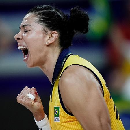 Ana Carolina, a Carolana, revelou foi diagnosticada com câncer de colo do útero