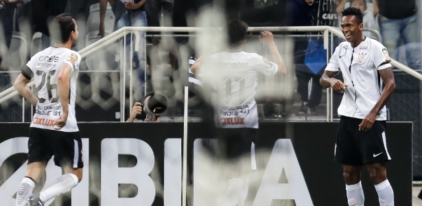 Jô fala de Corinthians/MSI, 7 a 1, baladas e ida à seleção: 