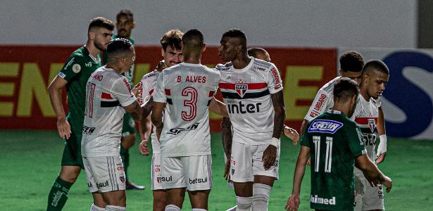 Spfc Vence Goias E Vira Lider Do Brasileirao Apos Um Ano E Sete Meses