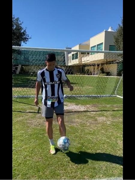 Dylan Talero, jovem colombiano que atua nos EUA e teve vídeo postado por Textor, investidor do Botafogo - Reprodução Twitter