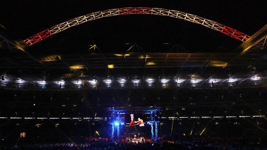 Visão paranômica da luta entre os peso pesados Tyson Fury e Dillian Whyte no estádio de Wembley, em Londres, Inglaterra - Warren Little/Getty Images